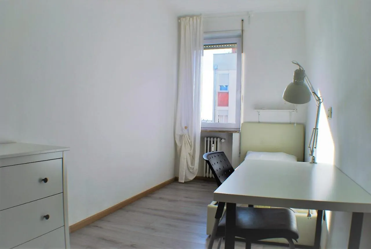 Casa Leonardo Apartment Mestre