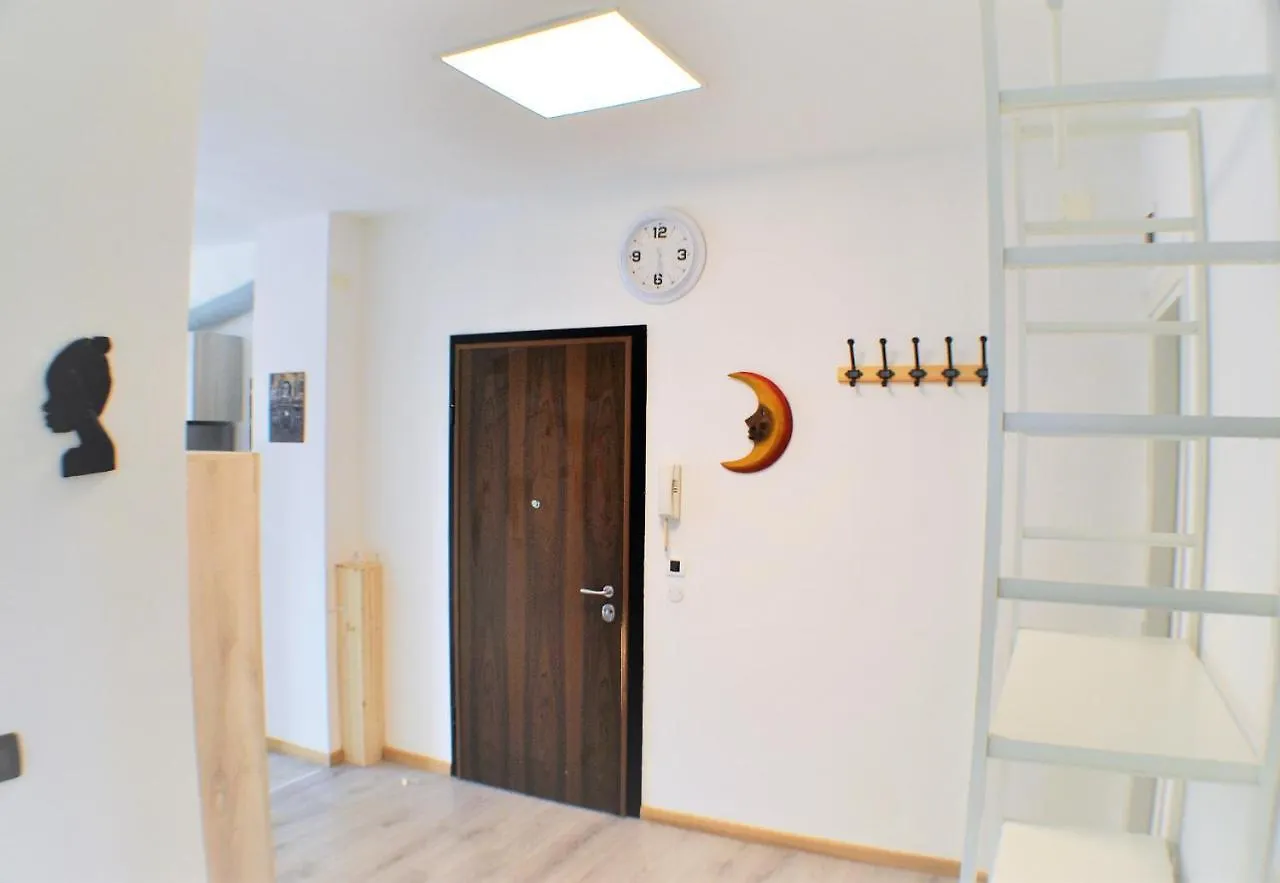 Casa Leonardo Apartment Mestre 0*,