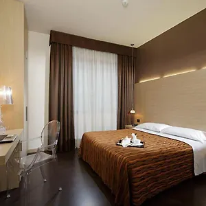 3* Hotell Paris